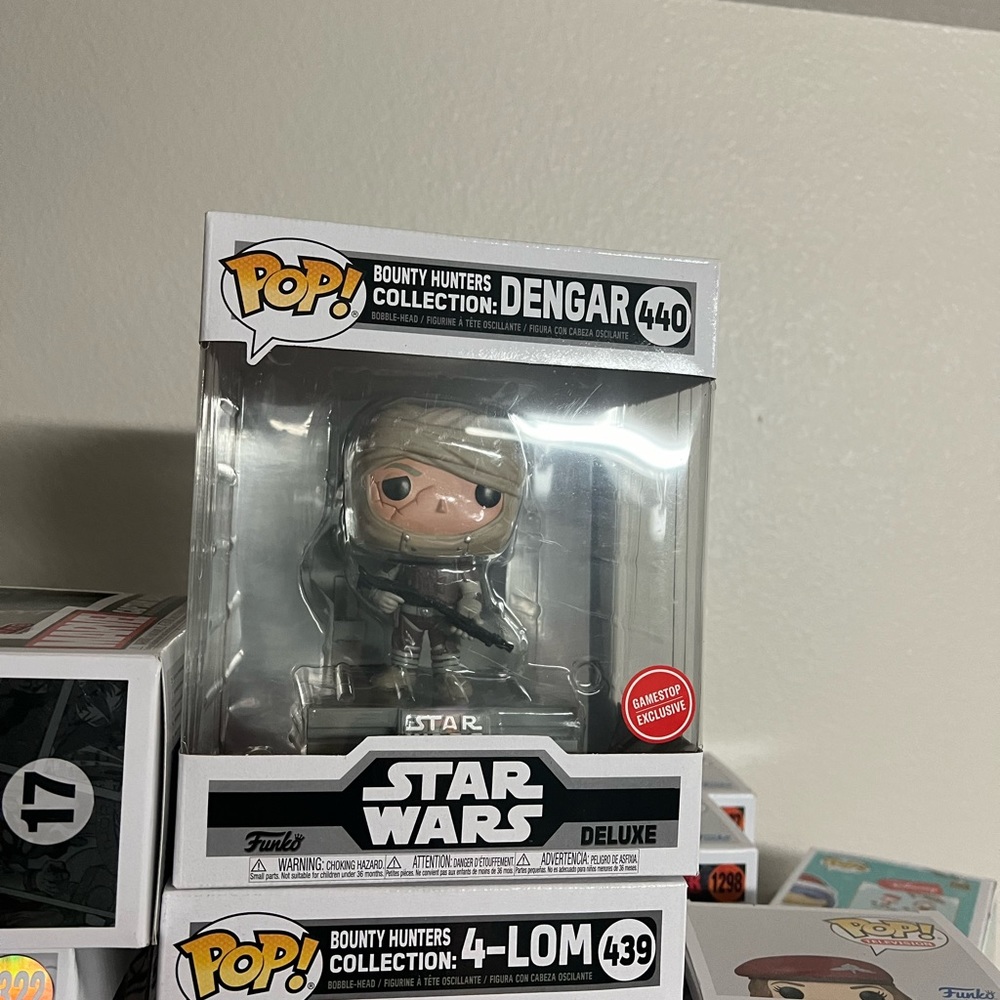 Dengar 440 funko pop